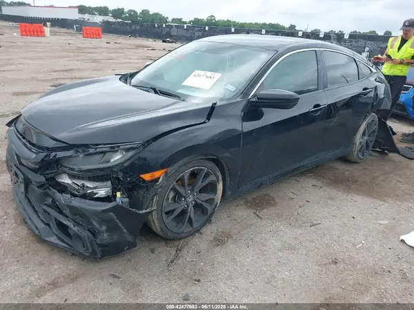 19XFC2F80KE015151 2019 HONDA CIVIC - Image 2