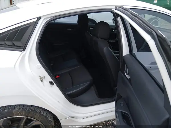 19XFC2F80KE044973 2019 HONDA CIVIC - Image 8