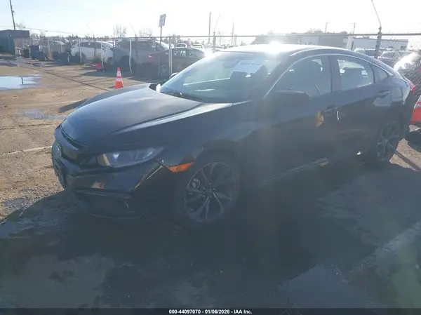 19XFC2F80KE210022 2019 HONDA CIVIC - Image 2