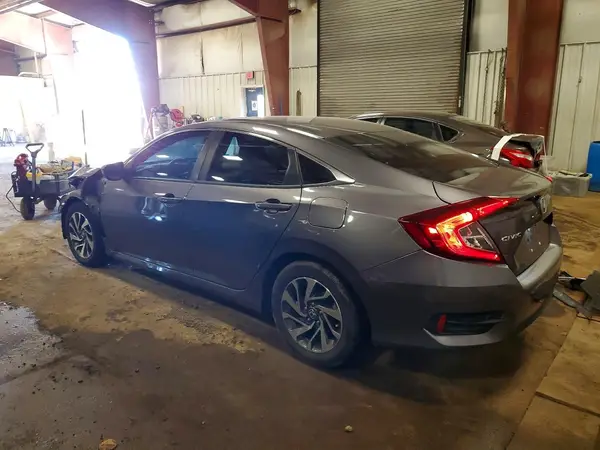 19XFC2F81GE050482 2016 HONDA CIVIC - Image 2