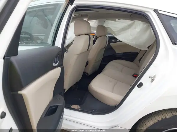19XFC2F81GE056122 2016 HONDA CIVIC - Image 8