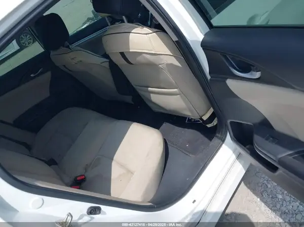 19XFC2F81HE031903 2017 HONDA CIVIC - Image 8