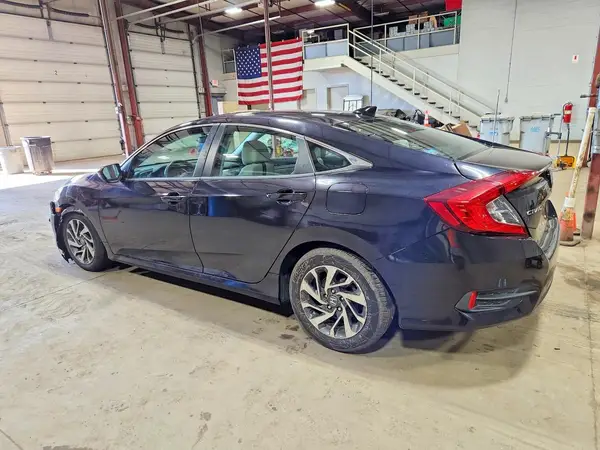 19XFC2F81HE076131 2017 HONDA CIVIC - Image 2