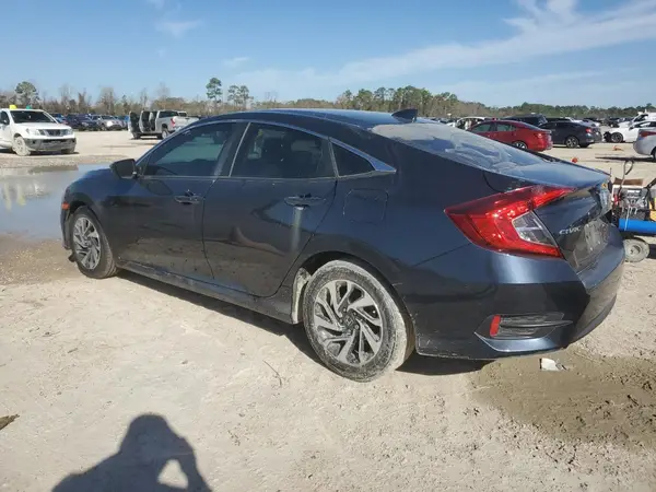 19XFC2F81JE023578 2018 HONDA CIVIC - Image 2