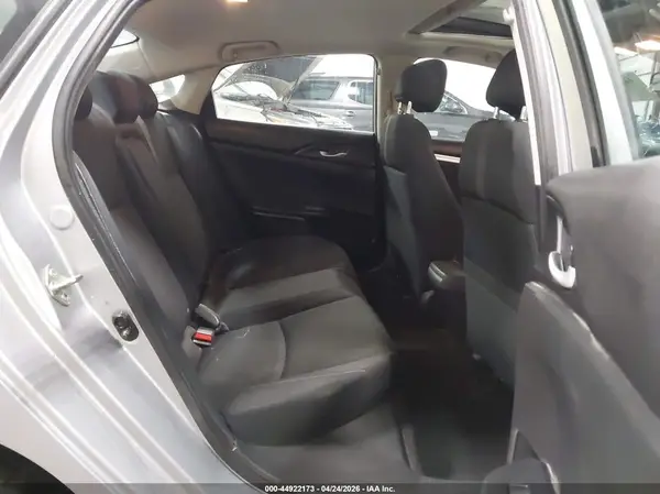 19XFC2F81JE034807 2018 HONDA CIVIC - Image 8