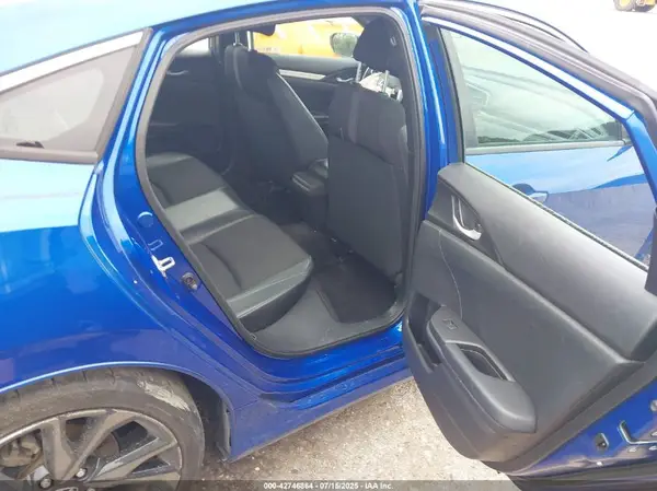 19XFC2F81KE001503 2019 HONDA CIVIC - Image 8