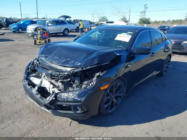 19XFC2F81KE004286 2019 HONDA CIVIC - Image 2