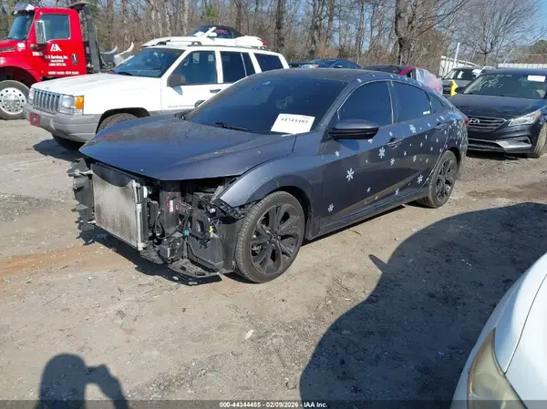19XFC2F81KE009729 2019 HONDA CIVIC - Image 2