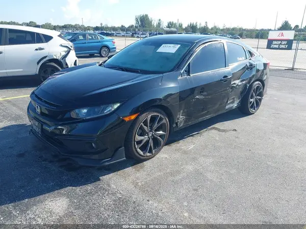 19XFC2F81KE028197 2019 HONDA CIVIC - Image 2