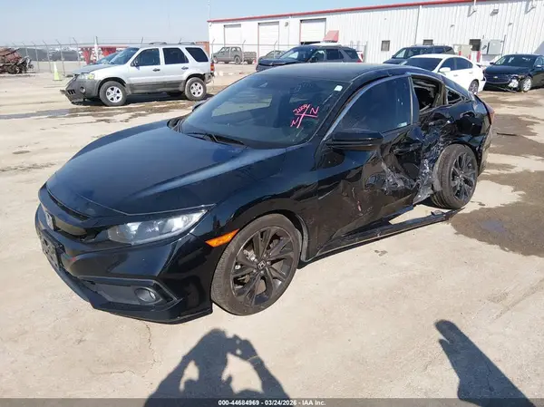 19XFC2F81KE050443 2019 HONDA CIVIC - Image 2