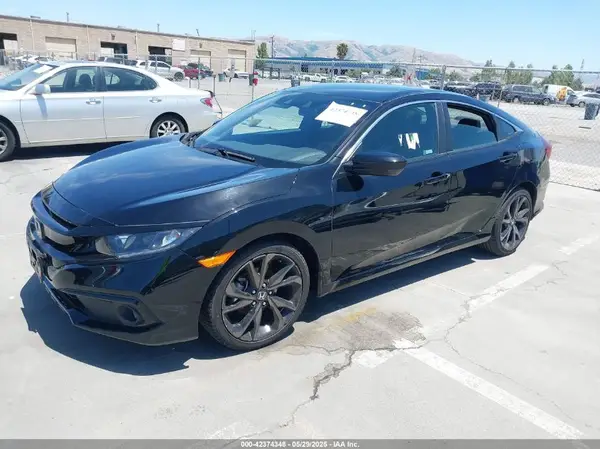 19XFC2F81KE202656 2019 HONDA CIVIC - Image 2