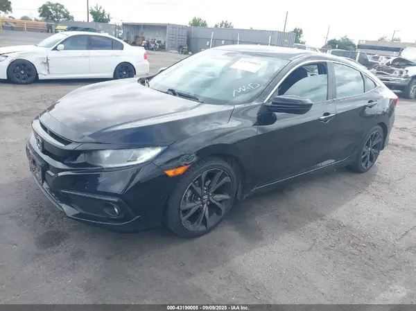 19XFC2F81LE200777 2020 HONDA CIVIC - Image 2