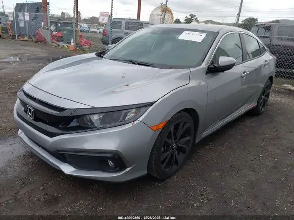 19XFC2F81LE214808 2020 HONDA CIVIC - Image 2