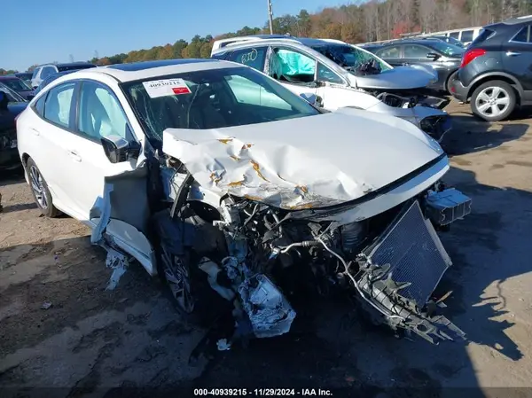 19XFC2F82GE043217 2016 HONDA CIVIC - Image 1