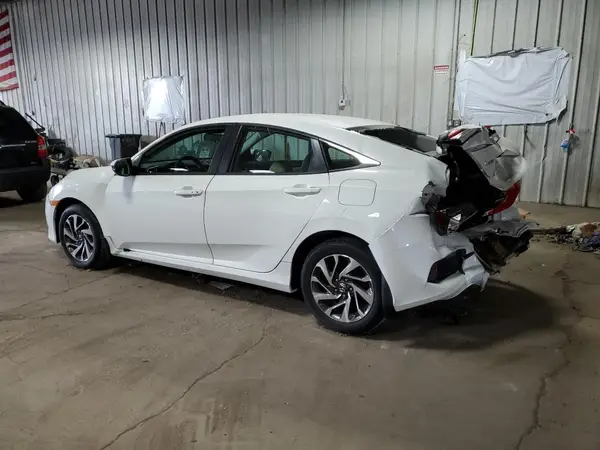 19XFC2F82GE043220 2016 HONDA CIVIC - Image 2