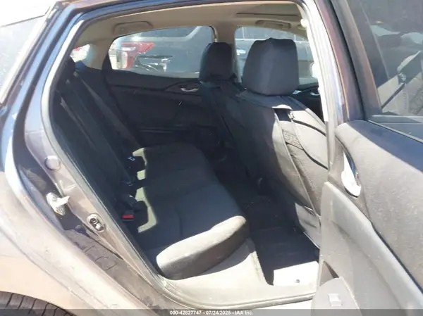 19XFC2F82HE017430 2017 HONDA CIVIC - Image 8