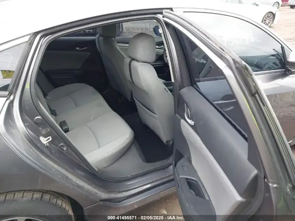 19XFC2F82HE030081 2017 HONDA CIVIC - Image 8