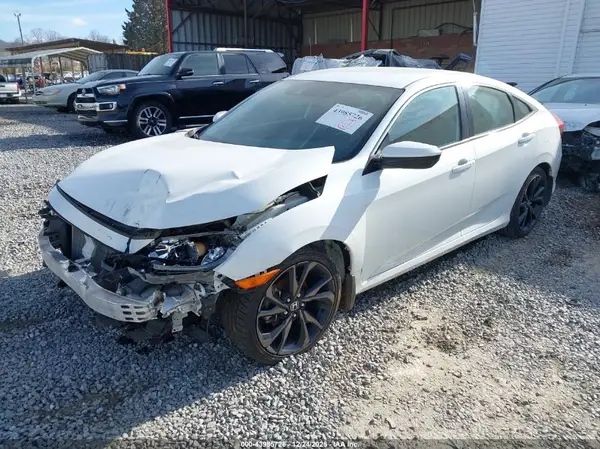 19XFC2F82KE002529 2019 HONDA CIVIC - Image 2