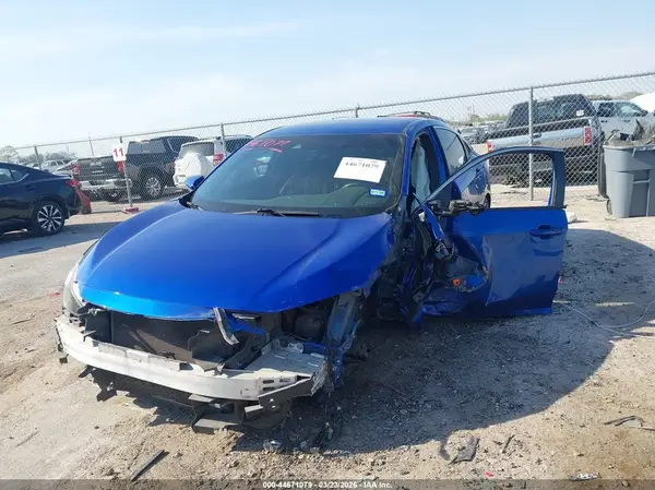 19XFC2F82KE008105 2019 HONDA CIVIC - Image 2