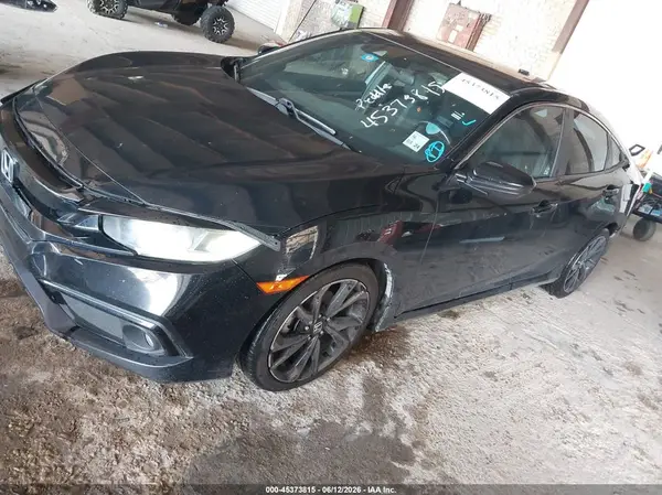 19XFC2F82KE015135 2019 HONDA CIVIC - Image 2