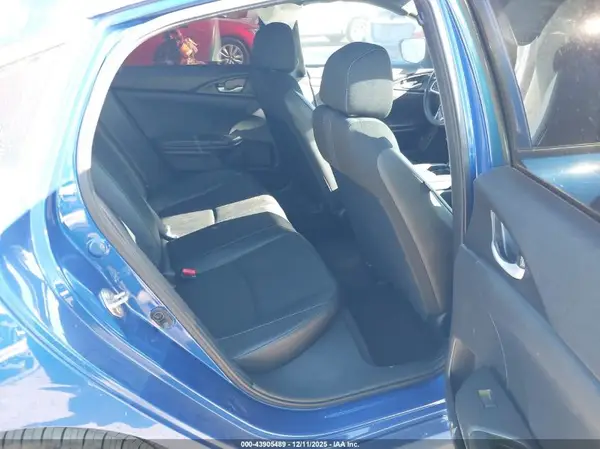 19XFC2F82KE015264 2019 HONDA CIVIC - Image 8