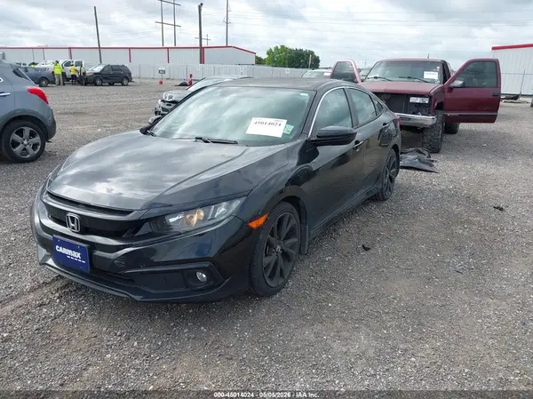 19XFC2F82KE044215 2019 HONDA CIVIC - Image 2