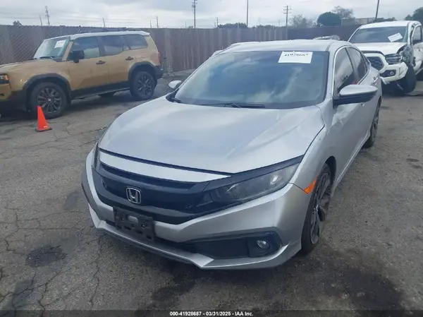 19XFC2F82LE208449 2020 HONDA CIVIC - Image 2