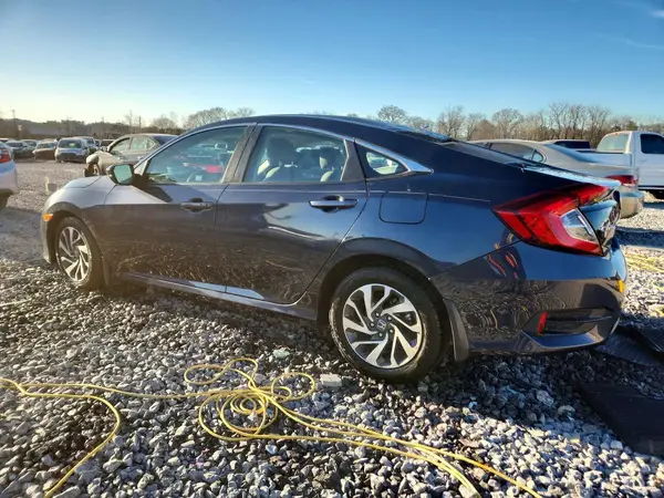 19XFC2F83HE024404 2017 HONDA CIVIC - Image 2