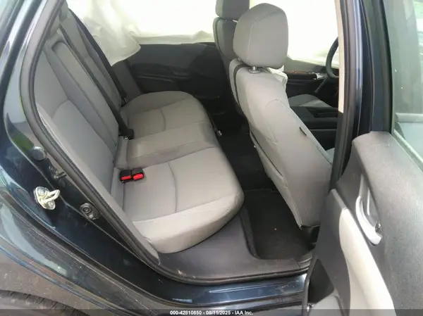 19XFC2F83HE030252 2017 HONDA CIVIC - Image 8