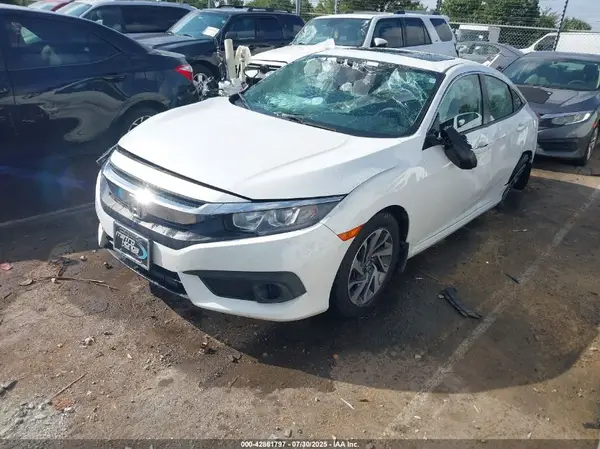 19XFC2F83HE031207 2017 HONDA CIVIC - Image 2