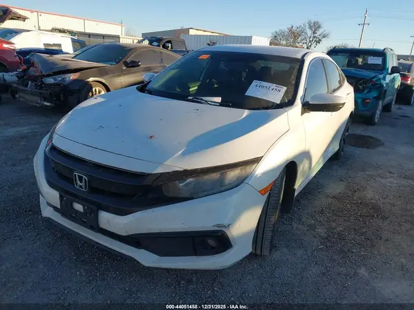 19XFC2F83KE002524 2019 HONDA CIVIC - Image 2