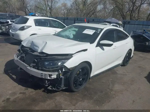 19XFC2F83KE029321 2019 HONDA CIVIC - Image 2