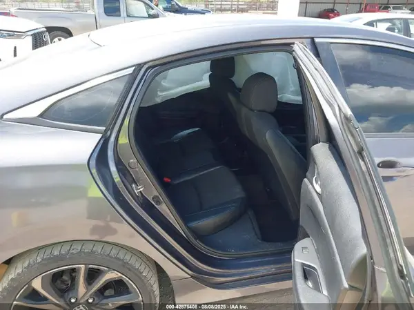19XFC2F83KE038178 2019 HONDA CIVIC - Image 8