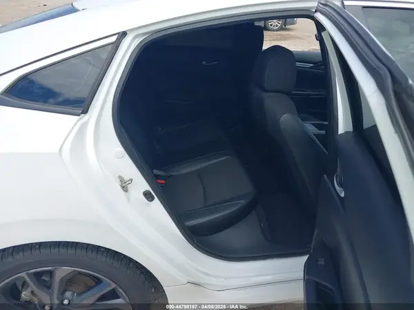 19XFC2F83KE049116 2019 HONDA CIVIC - Image 8