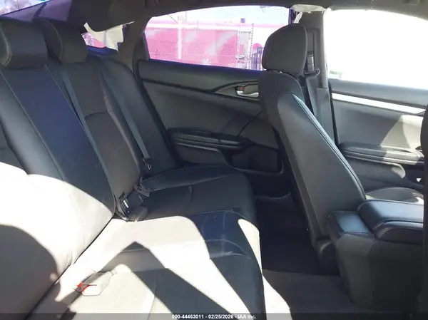 19XFC2F83KE204425 2019 HONDA CIVIC - Image 8