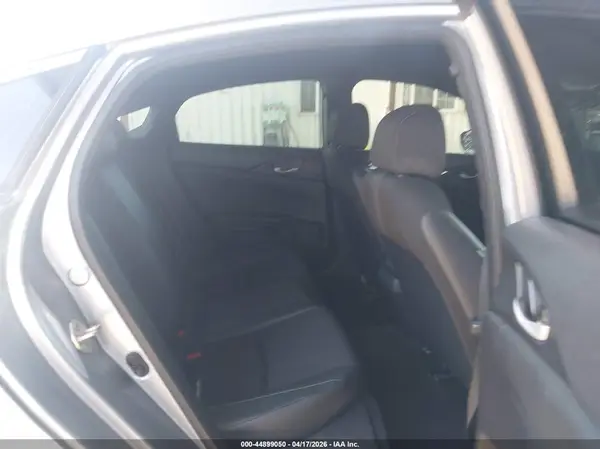 19XFC2F83KE211200 2019 HONDA CIVIC - Image 8
