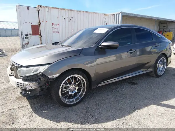 19XFC2F83LE211795 2020 HONDA CIVIC - Image 2