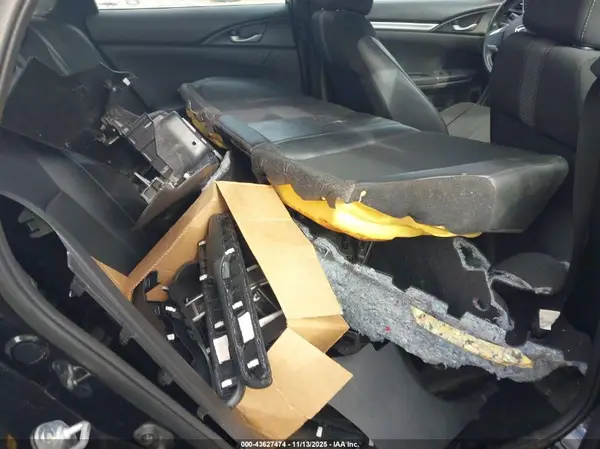 19XFC2F83ME200510 2021 HONDA CIVIC - Image 8