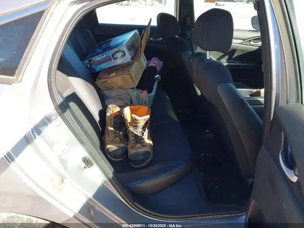 19XFC2F83ME201575 2021 HONDA CIVIC - Image 8