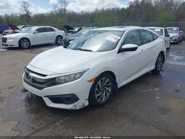 19XFC2F84GE093780 2016 HONDA CIVIC - Image 2