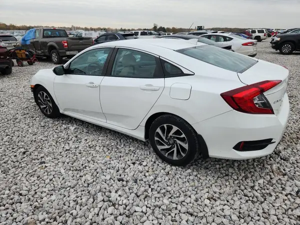 19XFC2F84HE050008 2017 HONDA CIVIC - Image 2