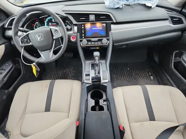 19XFC2F84HE050008 2017 HONDA CIVIC - Image 8