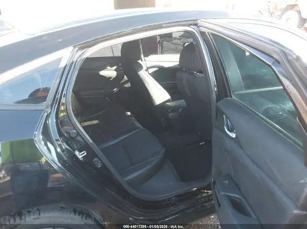 19XFC2F84KE004265 2019 HONDA CIVIC - Image 8