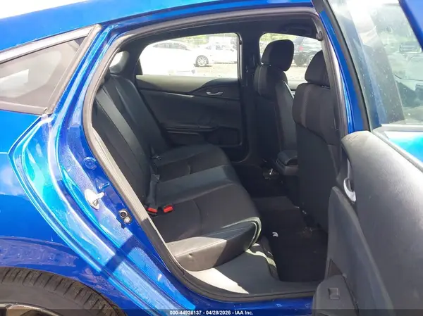19XFC2F84KE010082 2019 HONDA CIVIC - Image 8