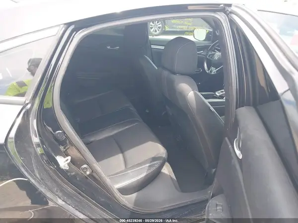 19XFC2F84KE012690 2019 HONDA CIVIC - Image 8