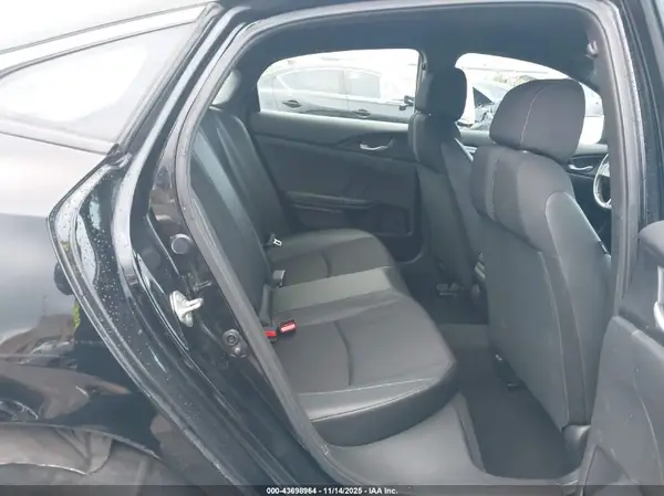 19XFC2F84KE205860 2019 HONDA CIVIC - Image 8