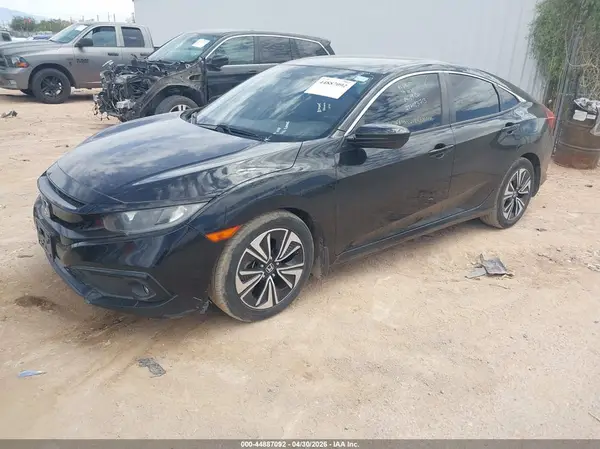 19XFC2F84LE205195 2020 HONDA CIVIC - Image 2