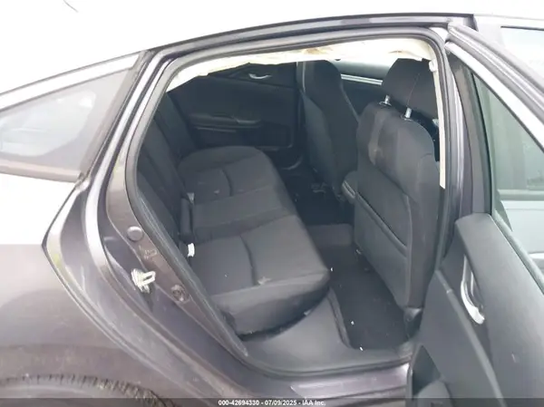 19XFC2F85GE059637 2016 HONDA CIVIC - Image 8