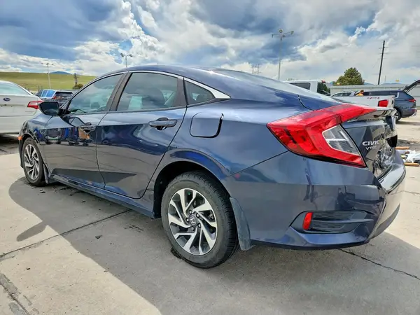 19XFC2F85GE059671 2016 HONDA CIVIC - Image 2
