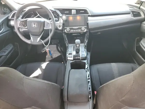 19XFC2F85JE004788 2018 HONDA CIVIC - Image 8